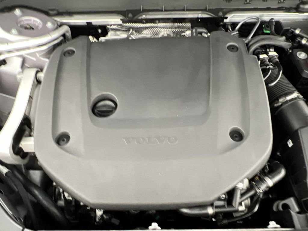 New 2026 Volvo XC90 B6 Plus w/ Protection Package image 16