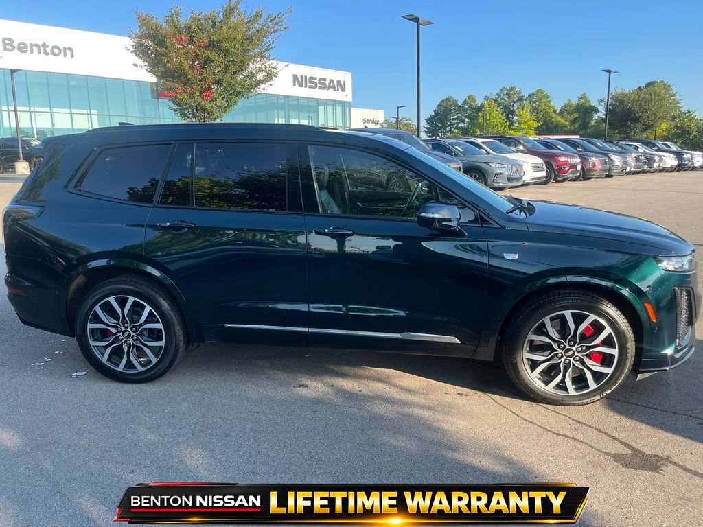 Used 2024 Cadillac XT6 Sport w/ Technology Package AWD/4WD image 9