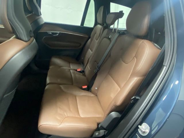 Certified 2025 Volvo XC90 B5 Plus AWD/4WD image 14