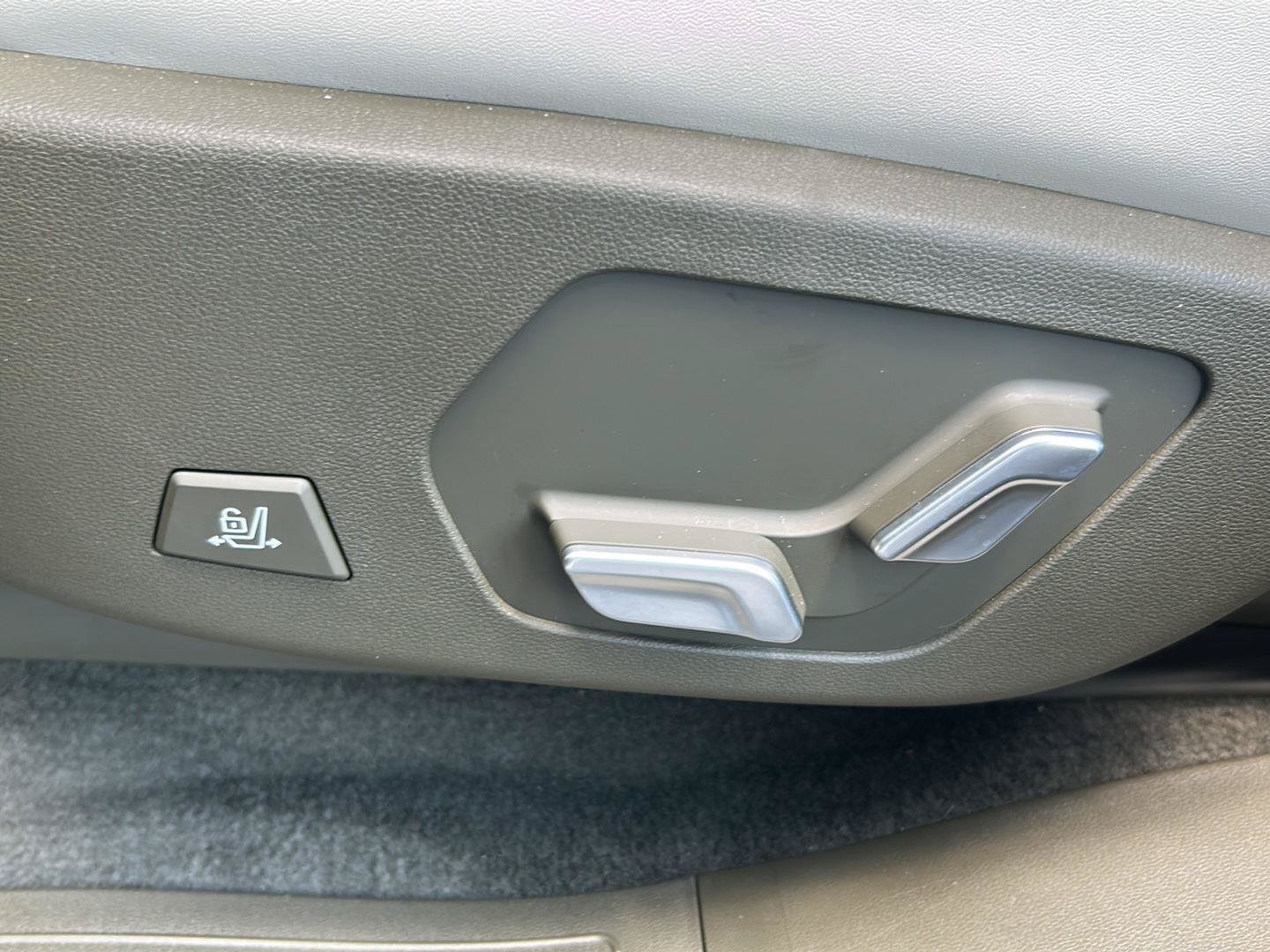 Certified 2025 Hyundai Santa Fe Calligraphy AWD/4WD image 22