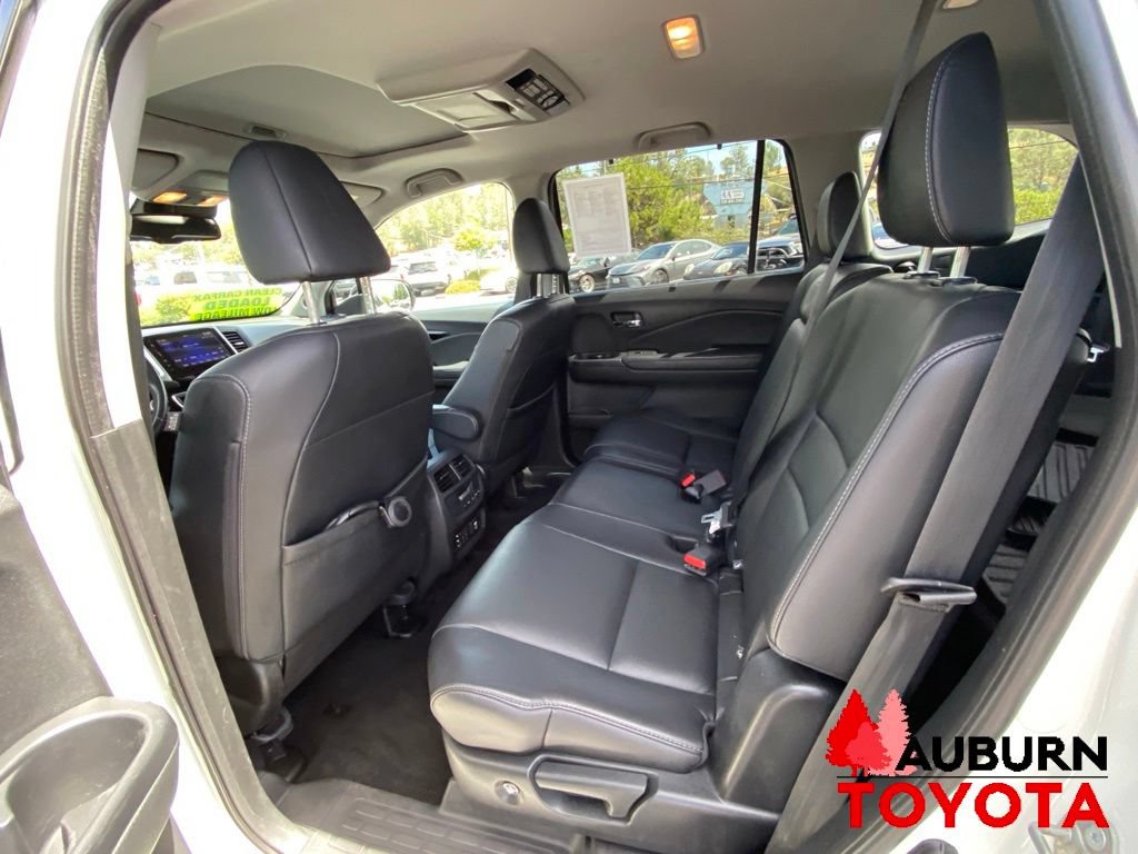 Used 2018 Honda Pilot Touring image 23