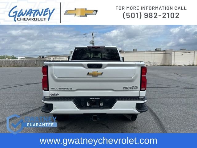 Used 2024 Chevrolet Silverado 2500 High Country w/ Technology Package image 6