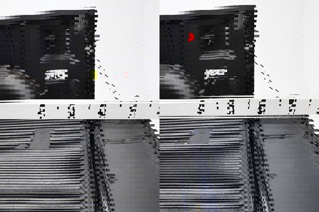 Used 2023 Ford F150 Lightning Lariat image 10