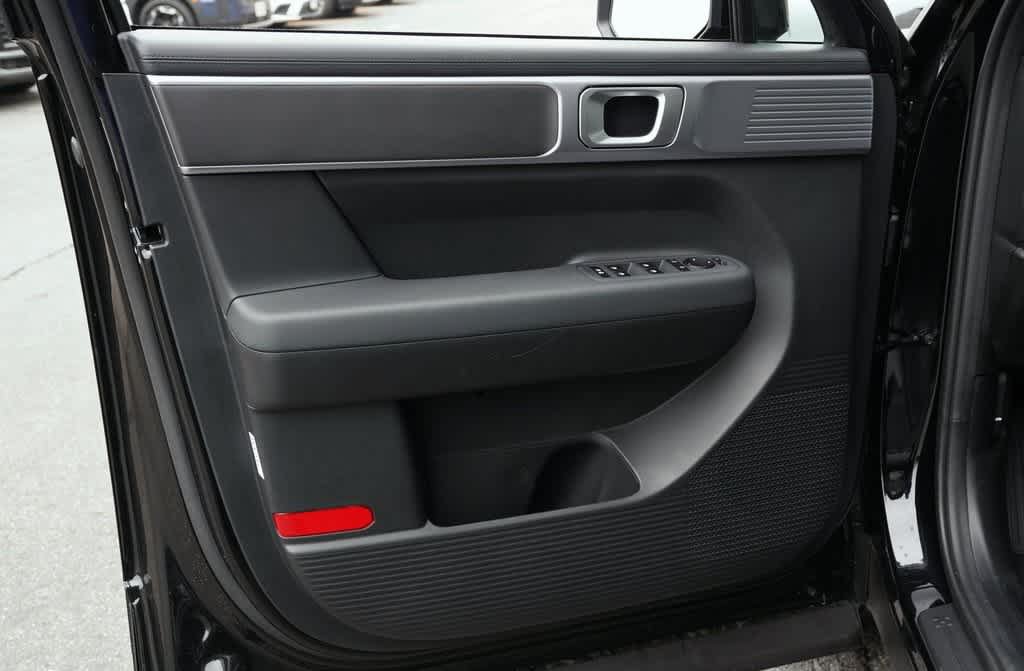 New 2026 Hyundai Santa Fe SE FWD image 7