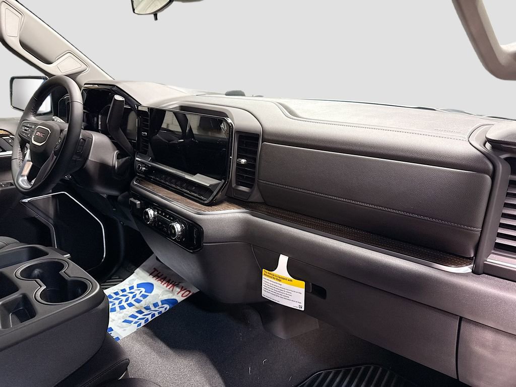 New 2026 GMC Sierra 1500 Elevation image 29