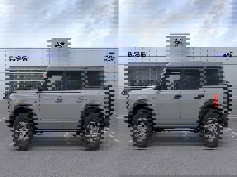 New 2026 Ford Bronco Big Bend image 3