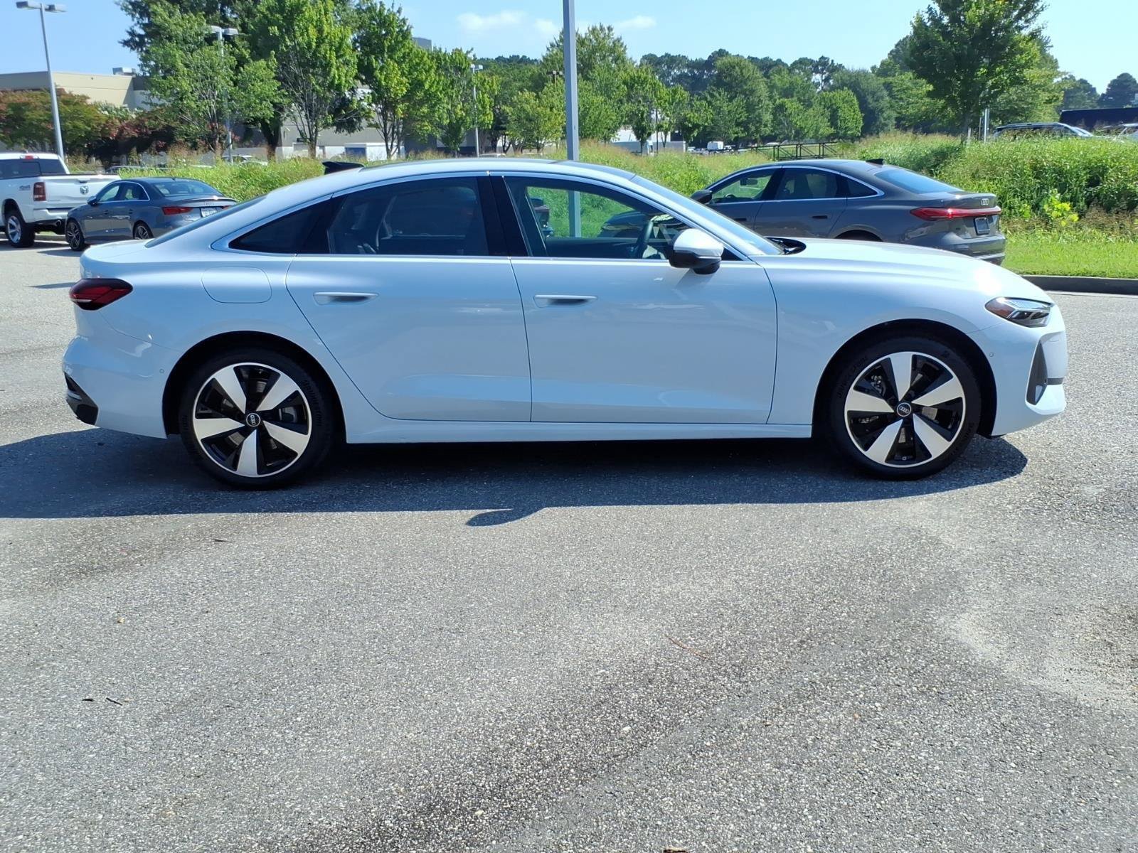 Used 2025 Audi A5 2.0T Premium Plus AWD/4WD image 7