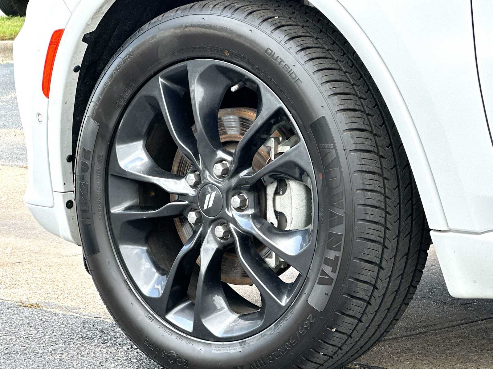 Used 2023 Dodge Durango R/T AWD/4WD image 11