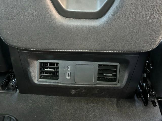 Used 2024 Chevrolet Silverado 1500 Custom image 32