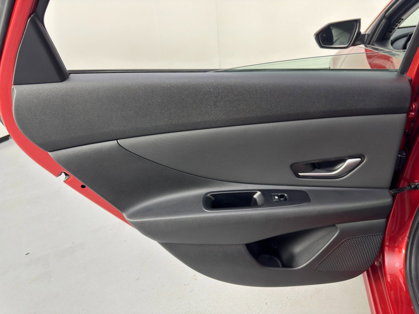 Used 2021 Hyundai Elantra Limited w/ Cargo Package image 42