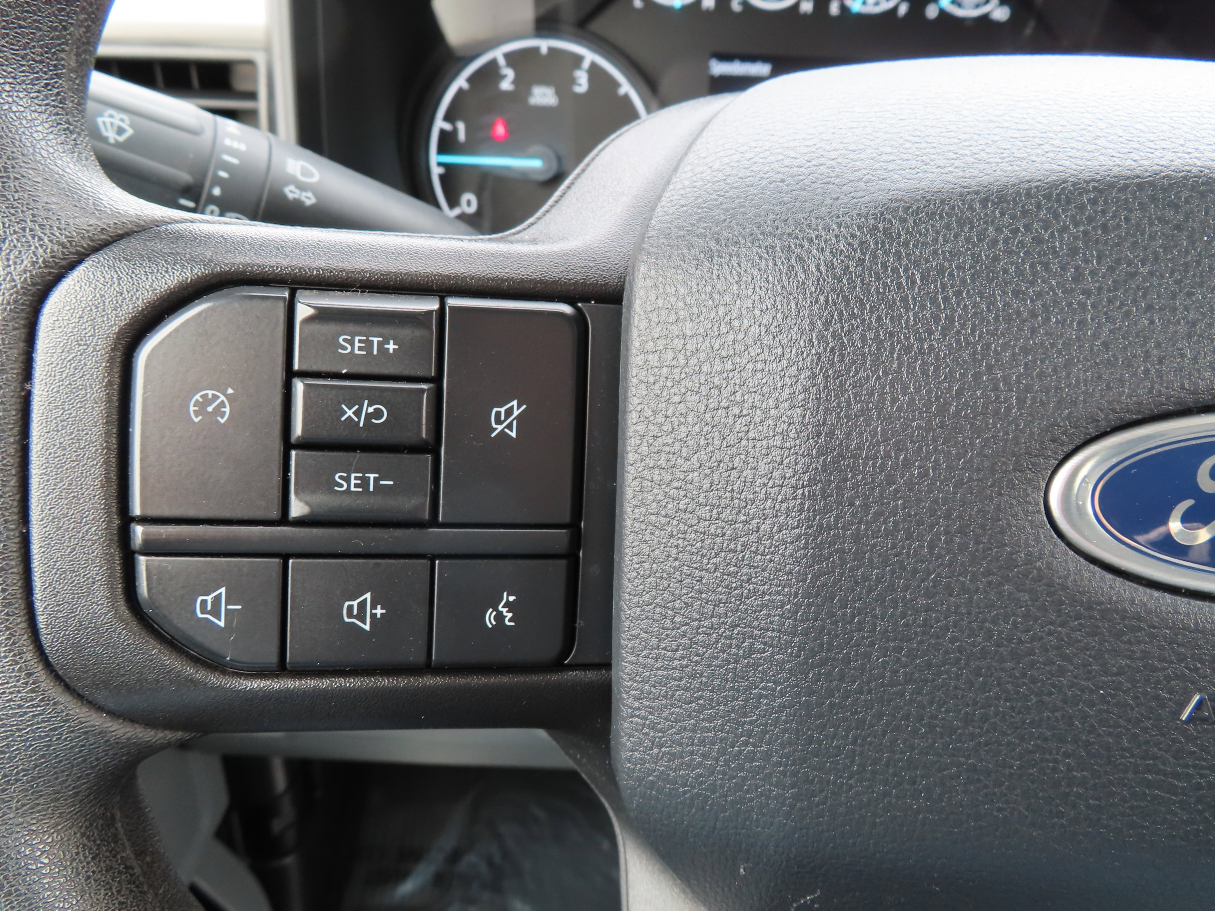 Used 2026 Ford F350 XLT AWD/4WD image 18