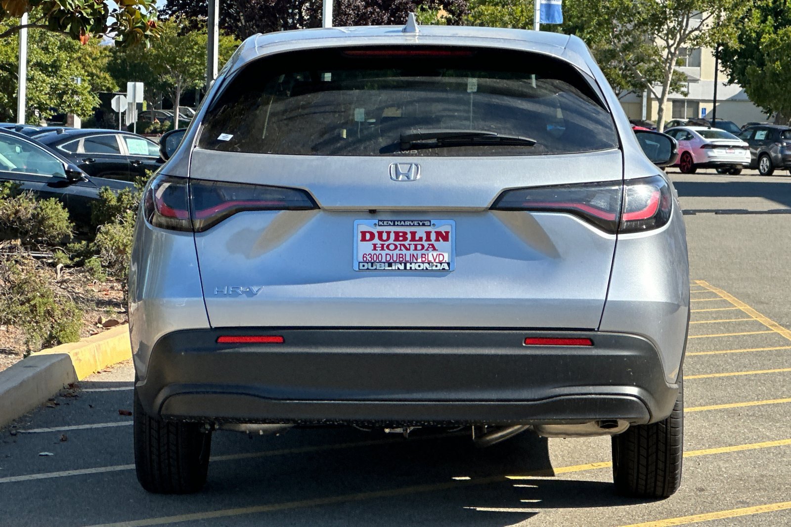 Used 2026 Honda HR-V LX image 5