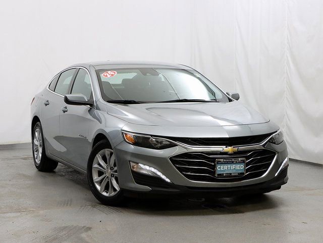 Used 2024 Chevrolet Malibu LT image 1