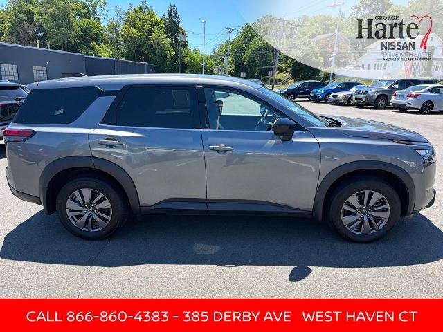 Certified 2024 Nissan Pathfinder S AWD/4WD image 9