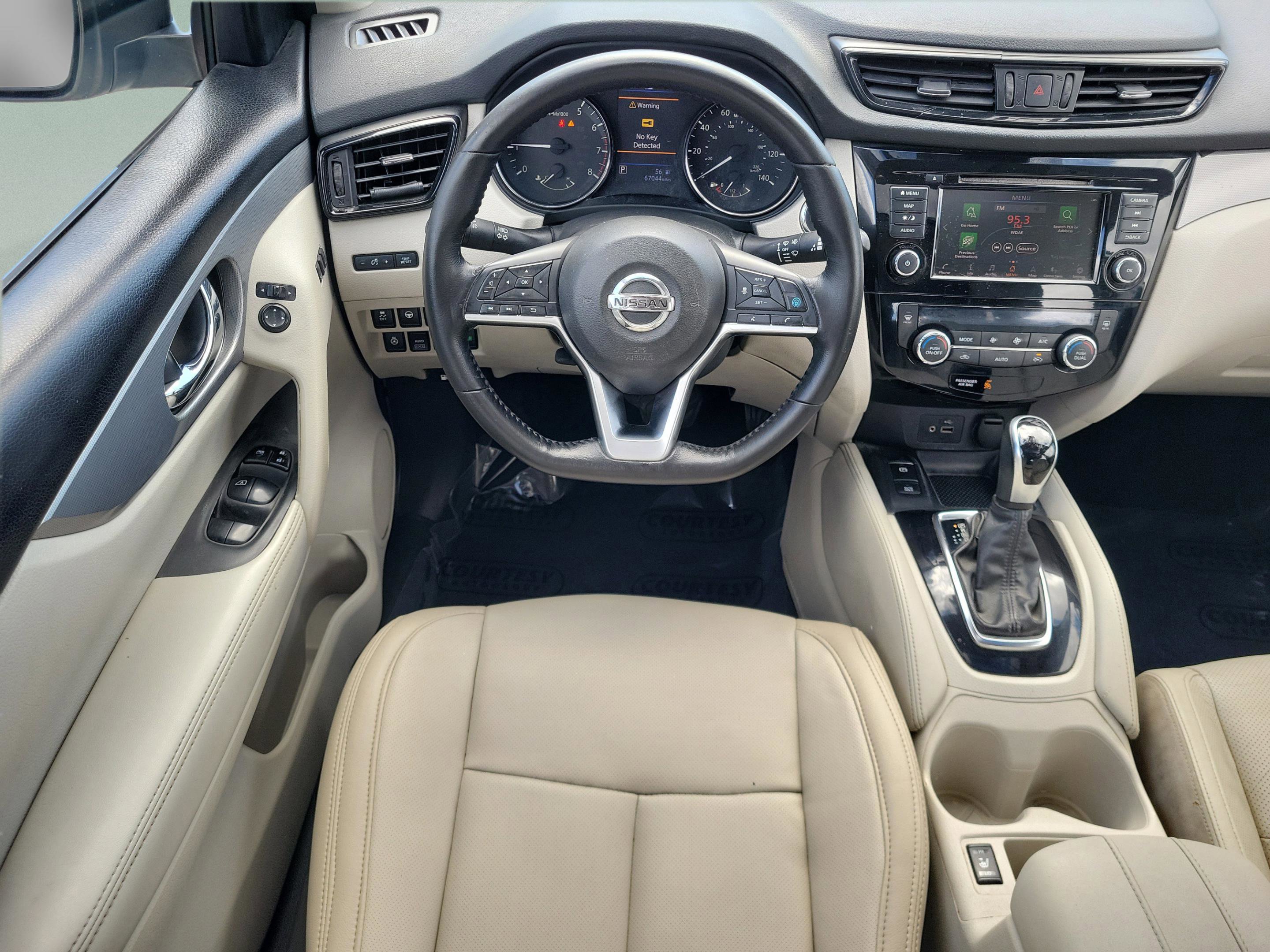 Used 2020 Nissan Rogue Sport SL w/ Premium Package image 16