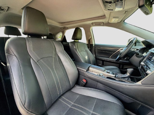 Used 2018 Lexus RX 350 AWD w/ Luxury Package image 14
