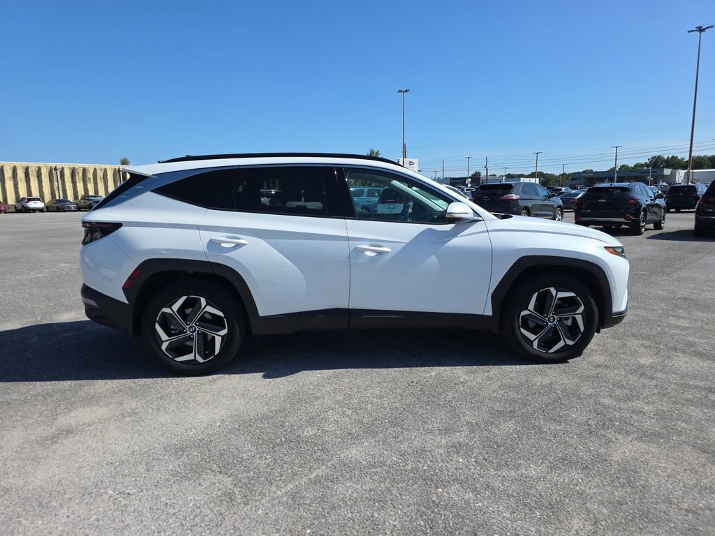 Certified 2024 Hyundai Tucson Limited AWD/4WD image 9