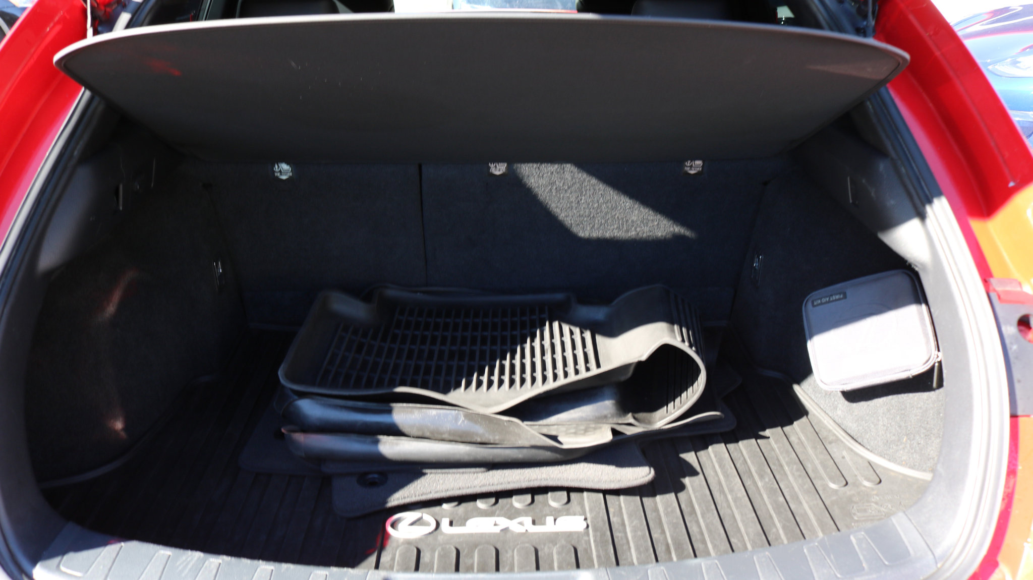 Used 2022 Lexus UX 200 image 23