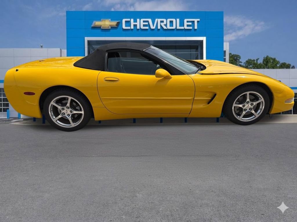 Used 2004 Chevrolet Corvette Convertible w/ Preferred Equipment Group image 31