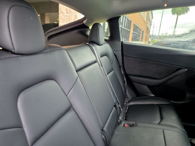 Used 2013 Toyota Corolla L FWD image 20
