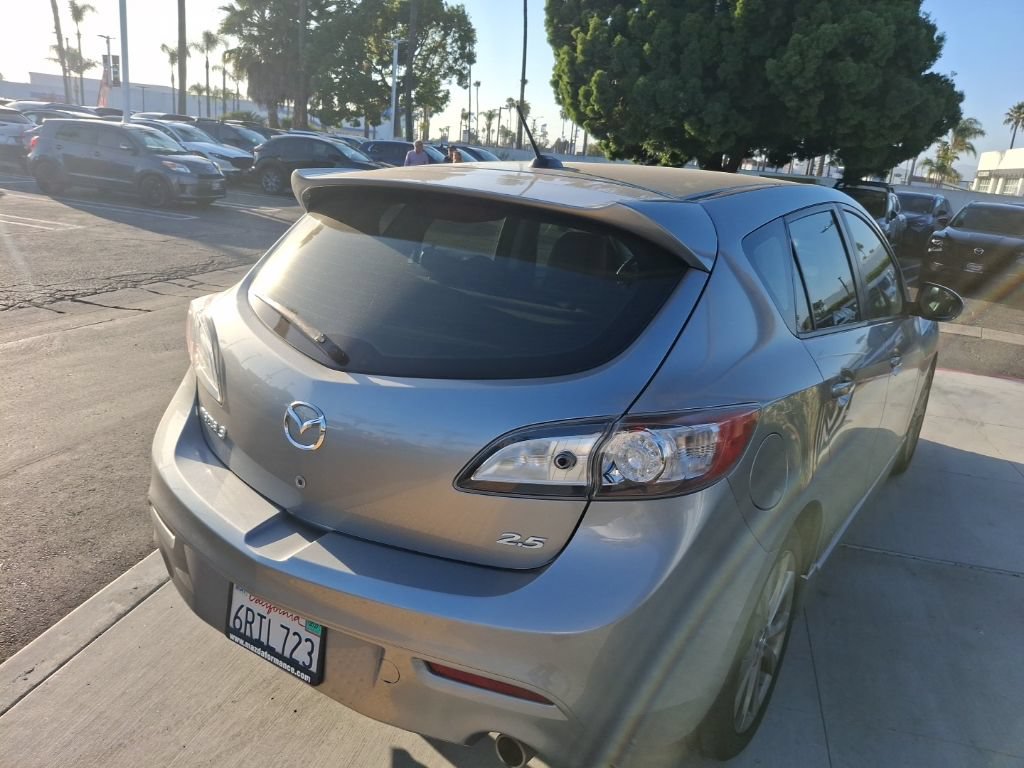Used 2011 MAZDA MAZDA3 s Grand Touring w/ Tech Pkg FWD image 29