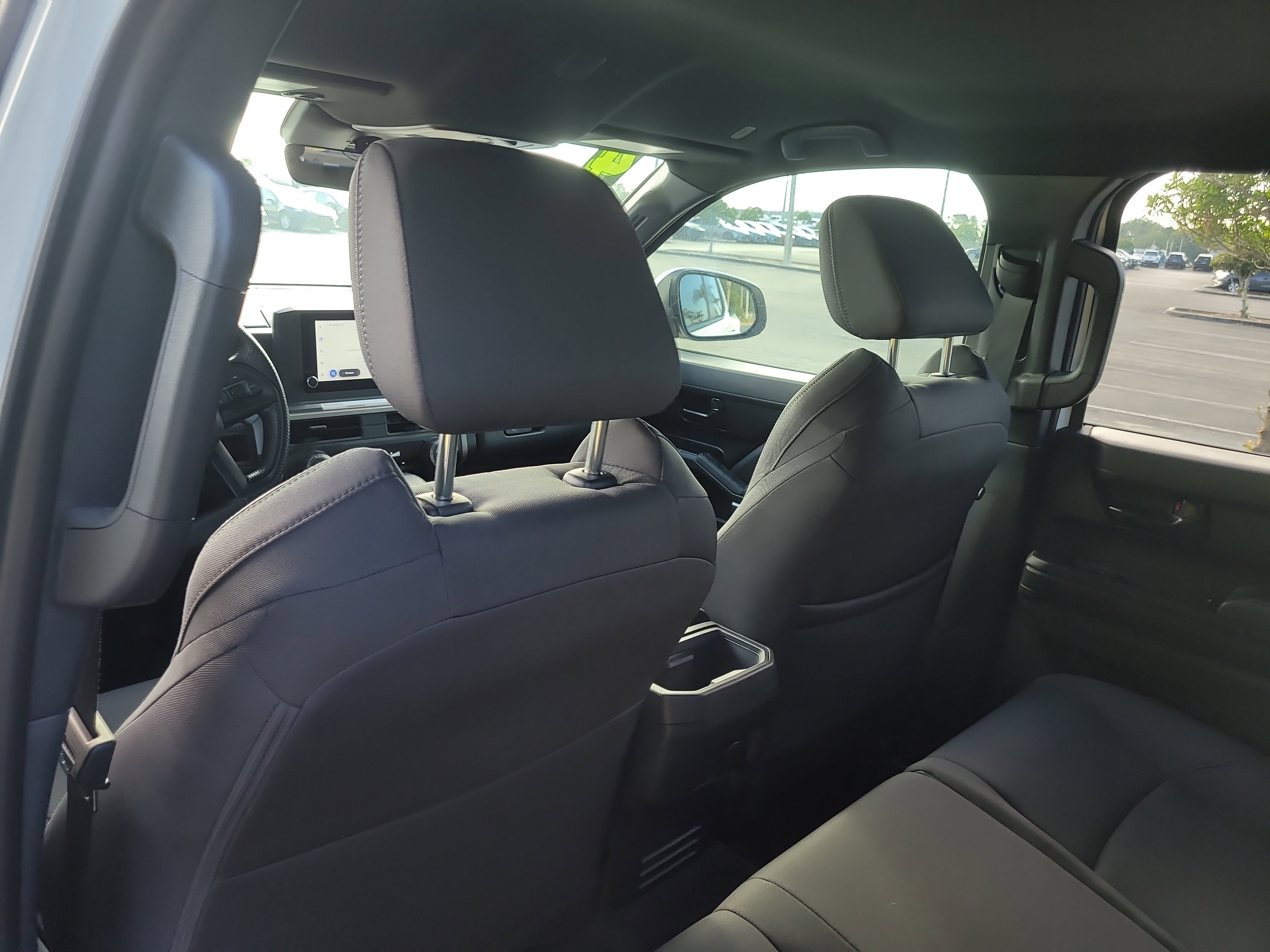 Used 2024 Toyota Tacoma SR5 AWD/4WD image 14