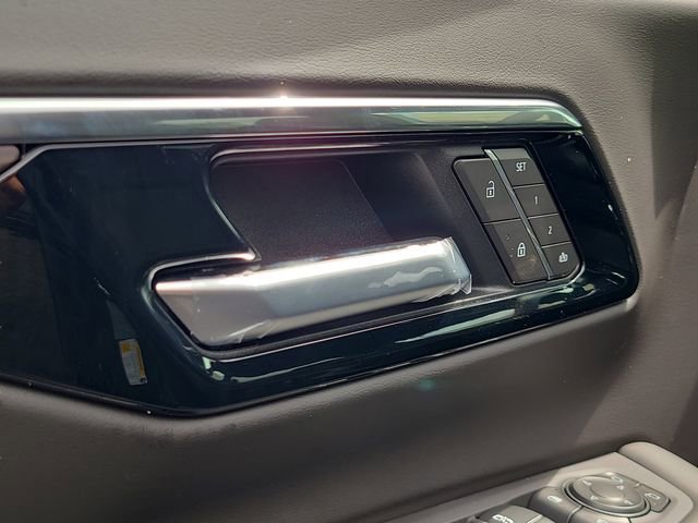 New 2026 Chevrolet Suburban LT w/ Comfort Package RWD image 17