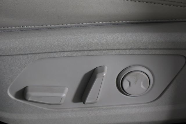 Certified 2025 Kia Sorento EX FWD image 25
