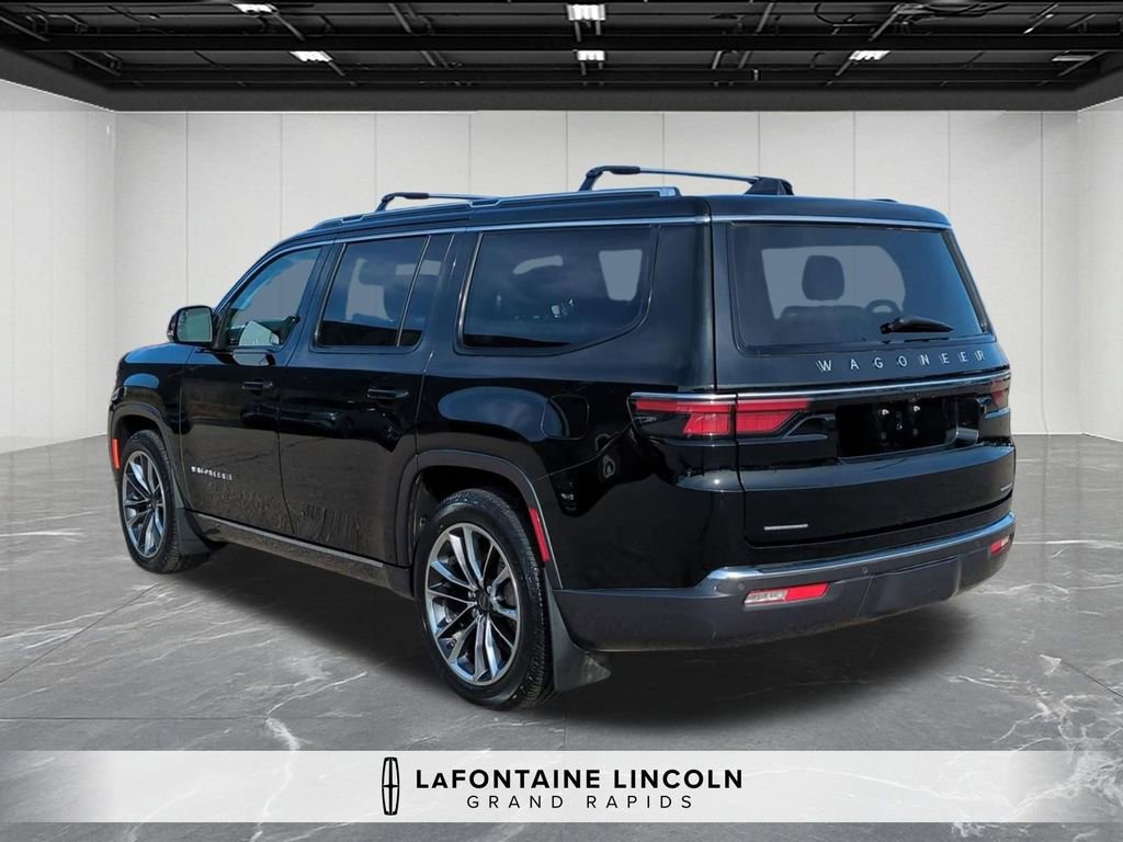 Used 2022 Jeep Wagoneer Series III w/ Premium Group I image 3