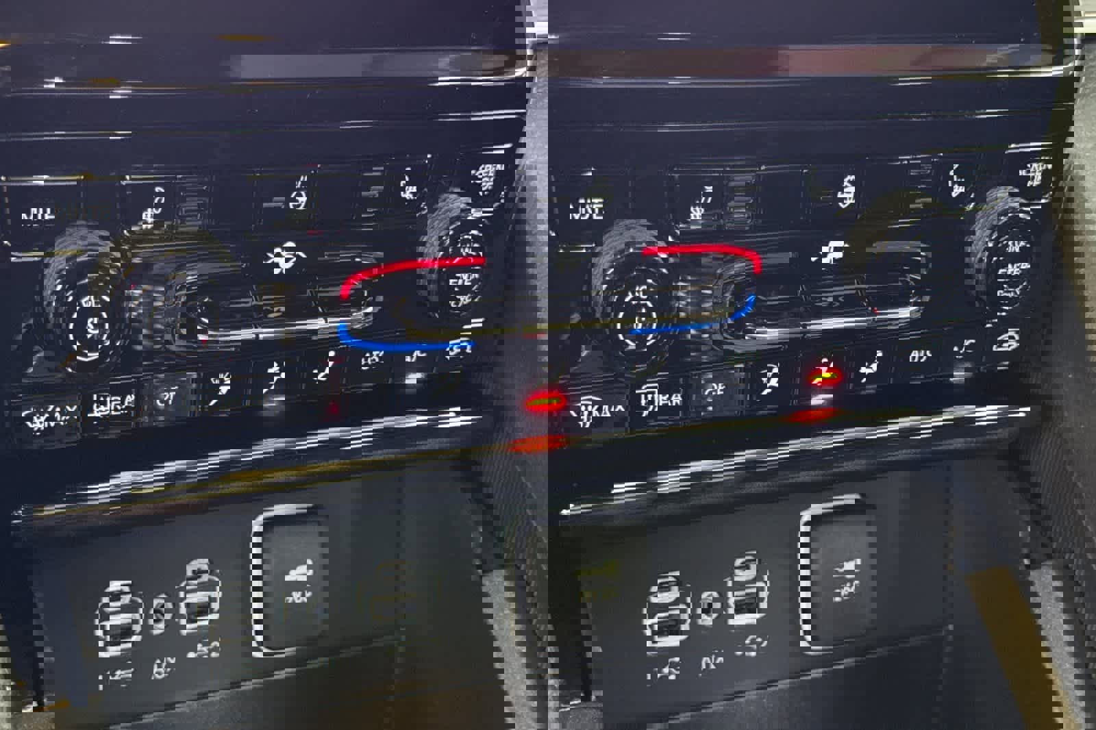 New 2025 Jeep Grand Cherokee Limited w/ Black Appearance Package image 23