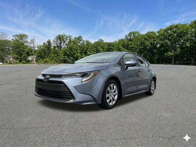Used 2023 Toyota Corolla LE FWD image 4