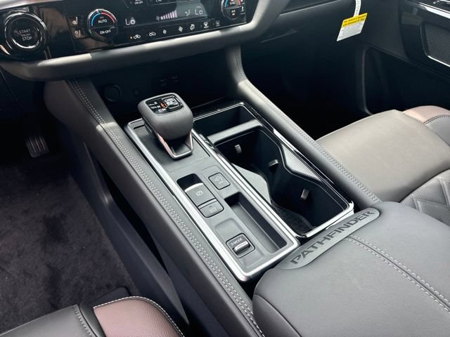 New 2026 Nissan Pathfinder Platinum FWD image 16