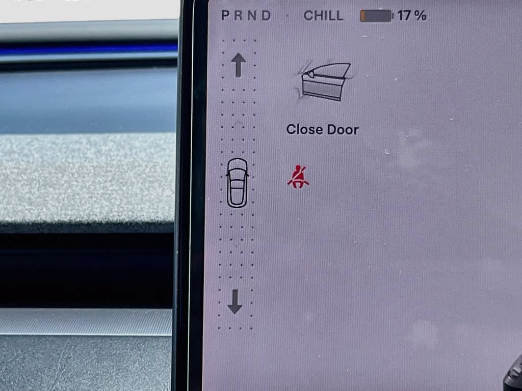 Used 2025 Tesla Model 3 Long Range RWD image 17