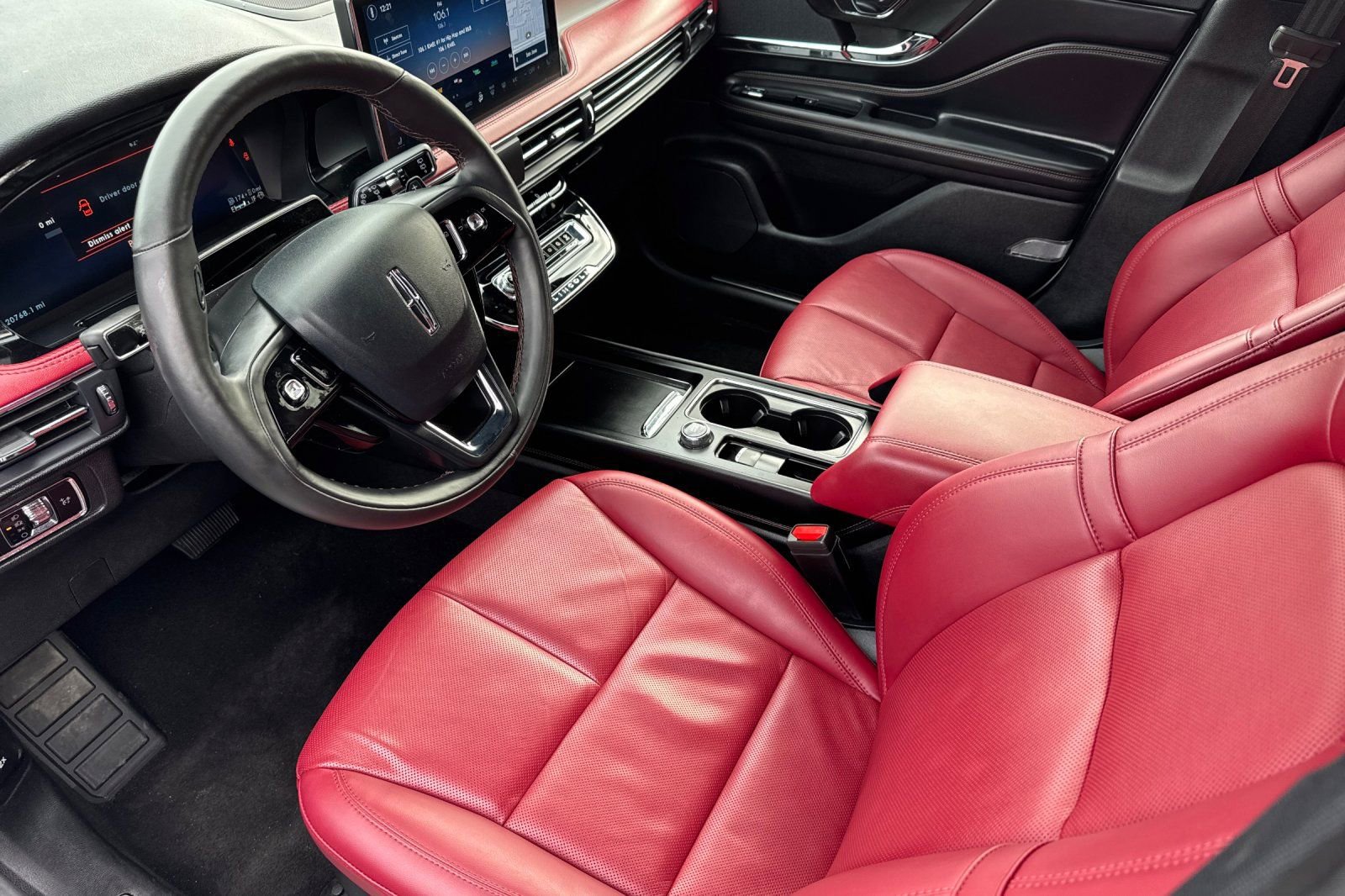 Certified 2025 Lincoln Corsair Grand Touring w/ Equipment Group 302A image 10