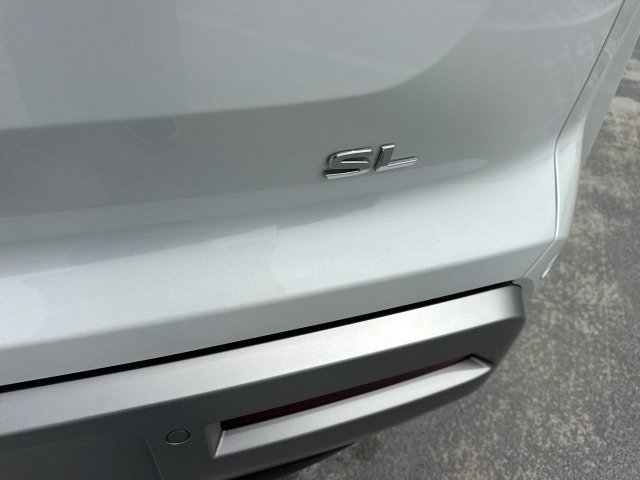 Used 2025 Nissan Pathfinder SL FWD image 26