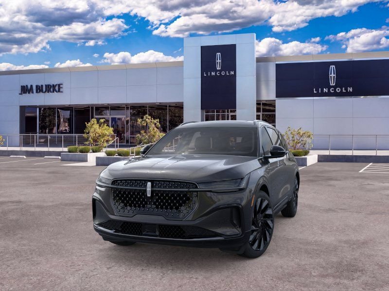 New 2026 Lincoln Nautilus Reserve w/ Jet Appearance Package AWD/4WD image 2