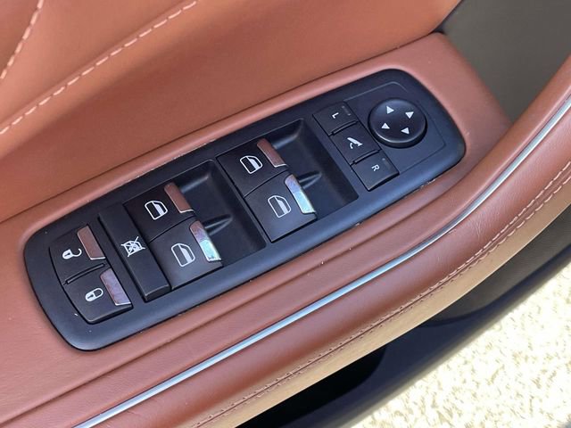 Used 2021 Maserati Levante image 17