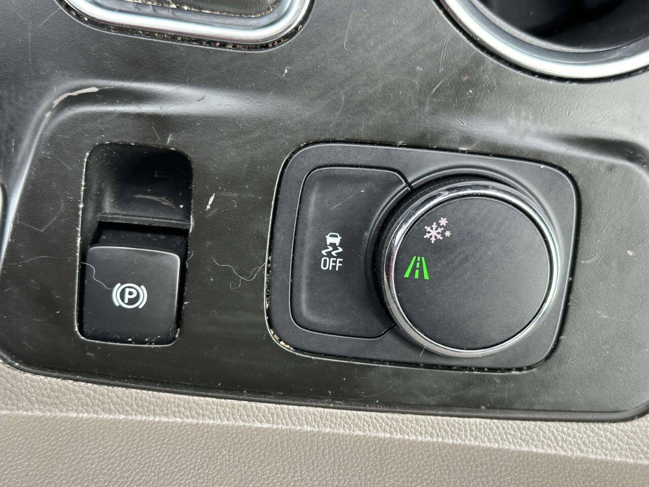 Used 2019 Chevrolet Traverse LT w/ LT Premium Package FWD image 35