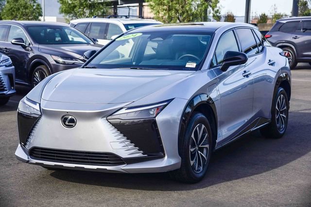 Used 2024 Lexus RZ 300e Premium image 3