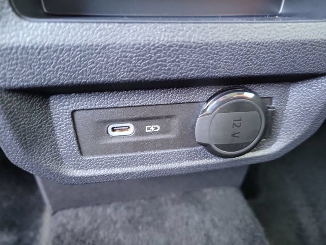 Certified 2024 Volkswagen Tiguan SE AWD/4WD image 13