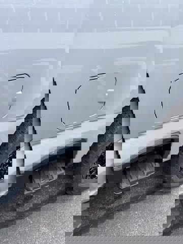 New 2026 Ford F350 Lariat w/ Black Appearance Package image 23