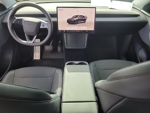 Used 2026 Tesla Model Y Long Range AWD/4WD image 15