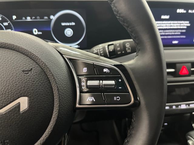 Certified 2024 Kia Seltos S image 19