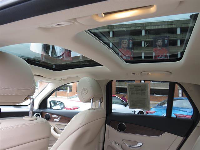 Used 2021 Mercedes-Benz GLC 300 GLC 300 4MATIC image 21