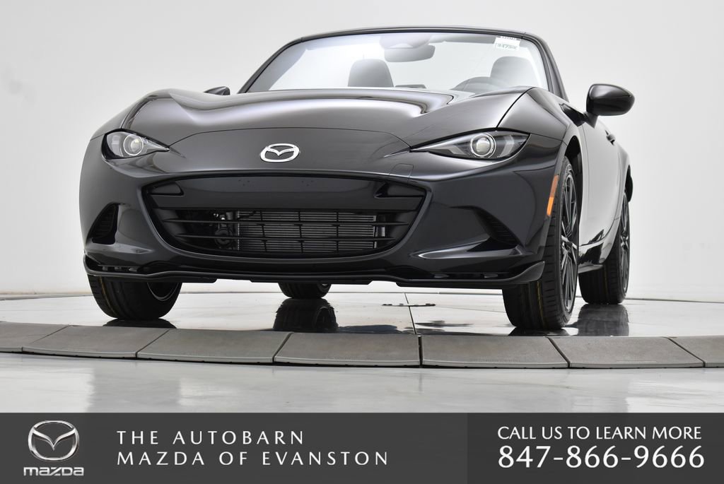 New 2025 MAZDA MX-5 Miata Club w/ Weather Package image 15