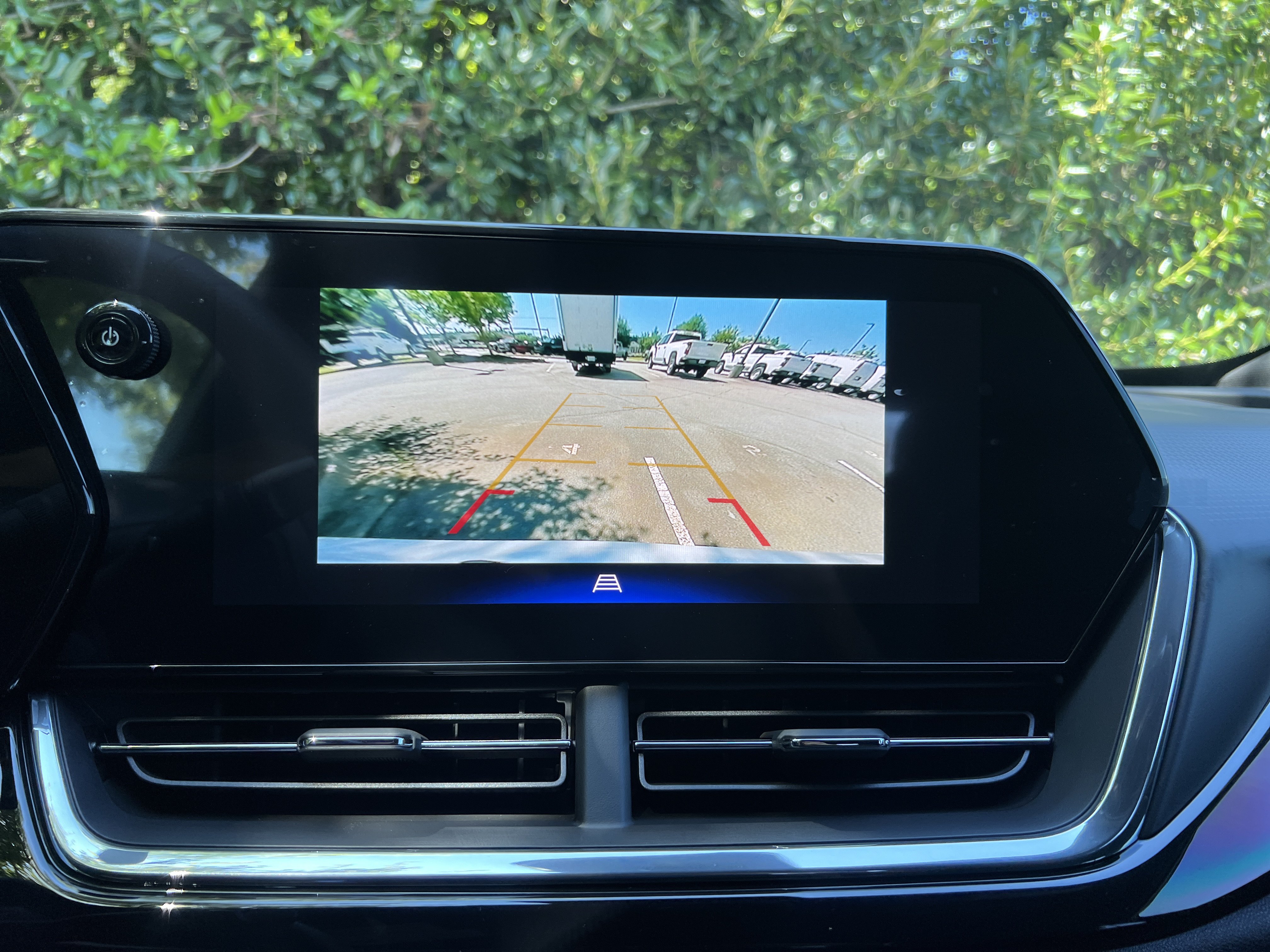 New 2026 Chevrolet Trax RS w/ Sunroof Package FWD image 26