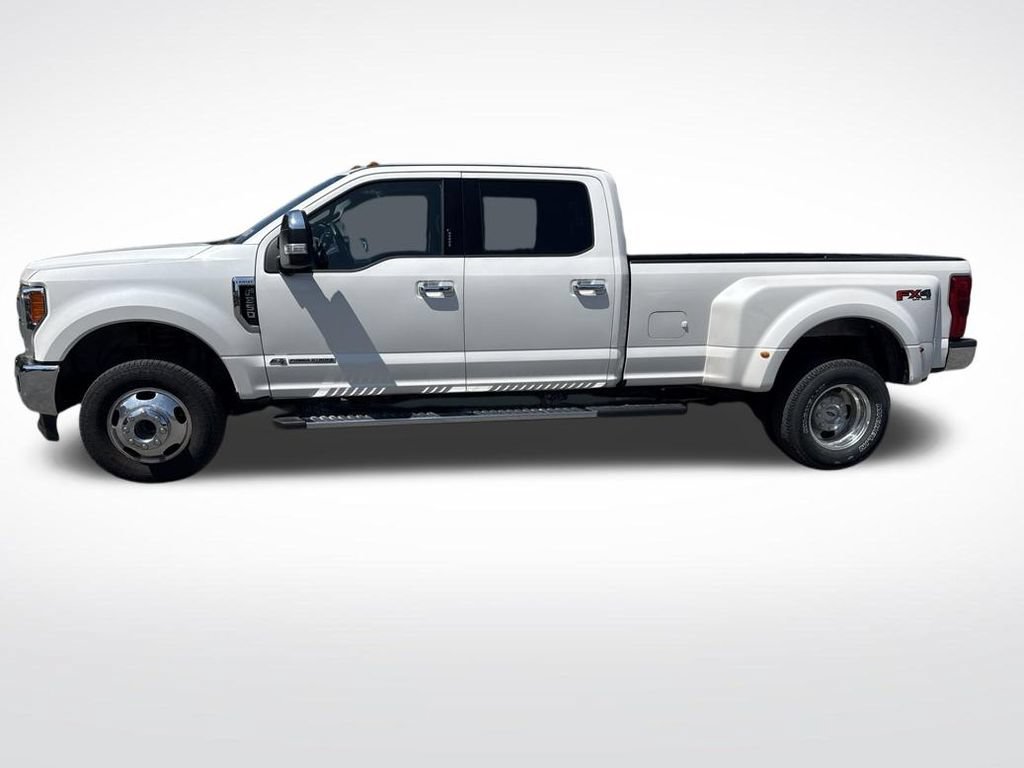 Used 2019 Ford F350 Lariat w/ Lariat Ultimate Package AWD/4WD image 2