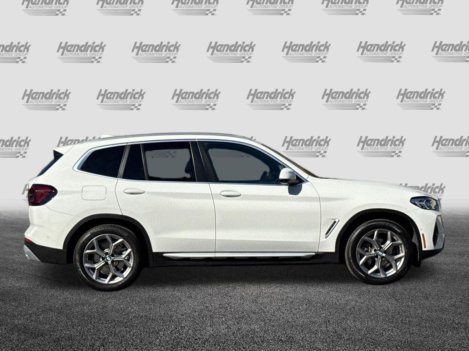 Certified 2024 BMW X3 xDrive30i w/ Premium Package w/ZPA AWD/4WD image 3
