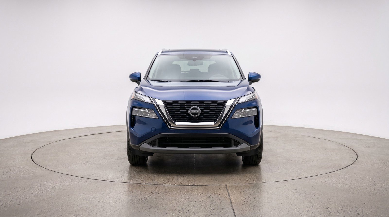 Used 2025 Nissan Rogue SV AWD/4WD image 2