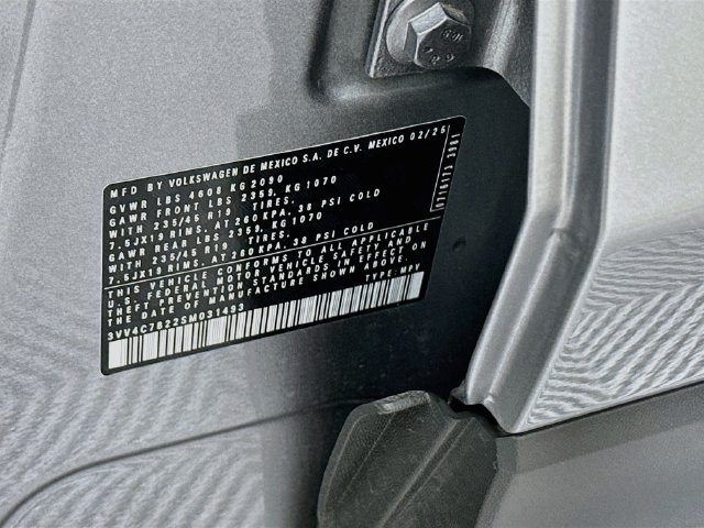Certified 2025 Volkswagen Taos SEL AWD/4WD image 33